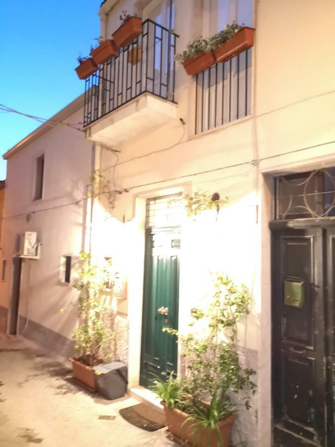Vacanze Romantiche A Modica Exterior photo